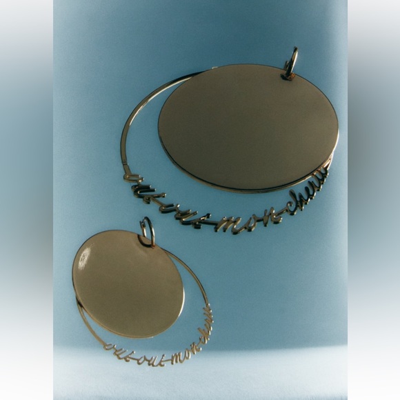 Zara TEXT DETAIL ROUND EARRINGS. Golden. New with Tags. - Picture 2 of 5